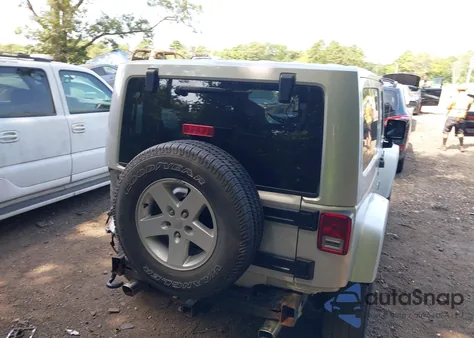 2012 Jeep Wrangler Sahara из США, поврежденный, VIN 1C4GJWBG9CL125946